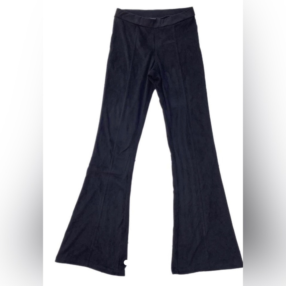 Forever 21~ Black Bellbottom Trousers